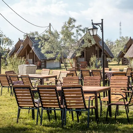 Camping Dolphin Sfântu Gheorghe